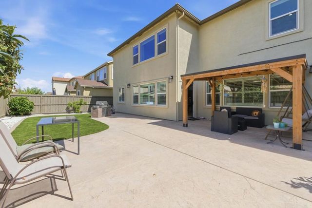 2429 Northington Drive, Tracy, CA 95377