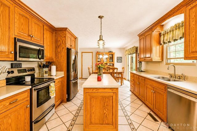 4401 Mumper Road, Springfield, OH 45502