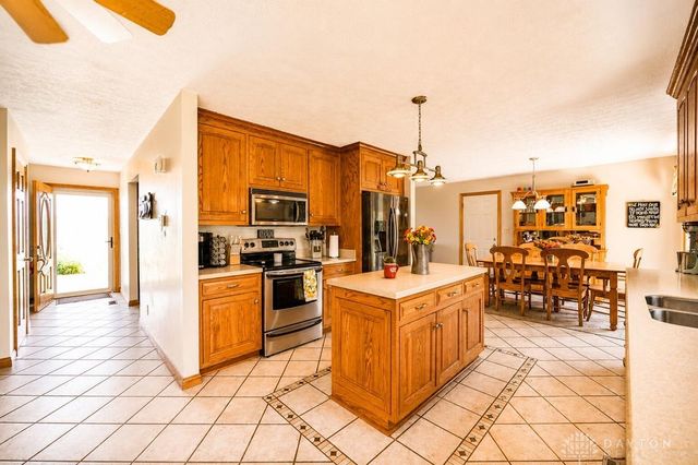 4401 Mumper Road, Springfield, OH 45502
