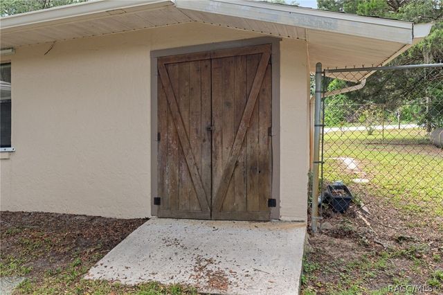 5931 N Brookgreen Drive, Crystal River, FL 34428