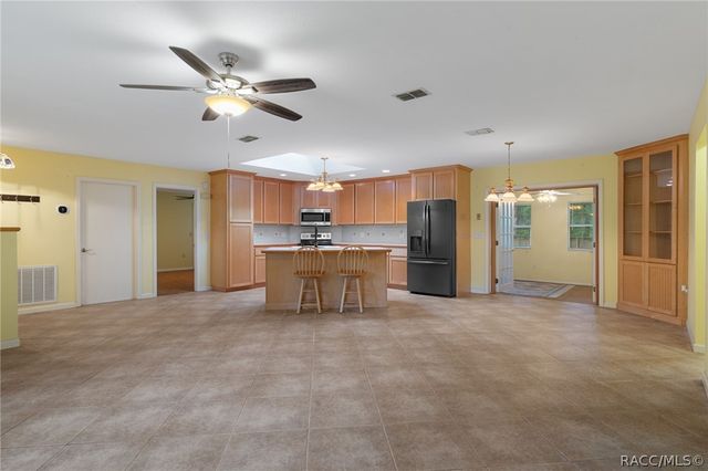 5931 N Brookgreen Drive, Crystal River, FL 34428