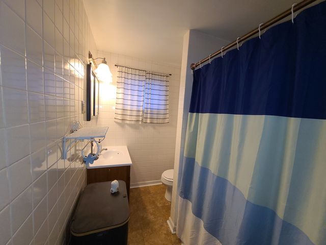 635 2nd Avenue, Dixon, IL 61021