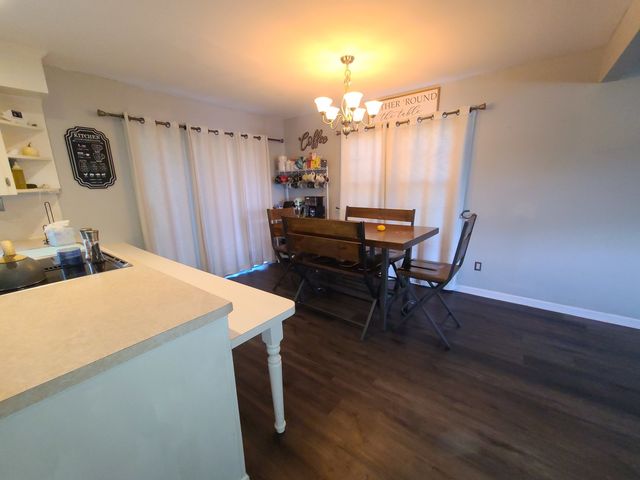 635 2nd Avenue, Dixon, IL 61021