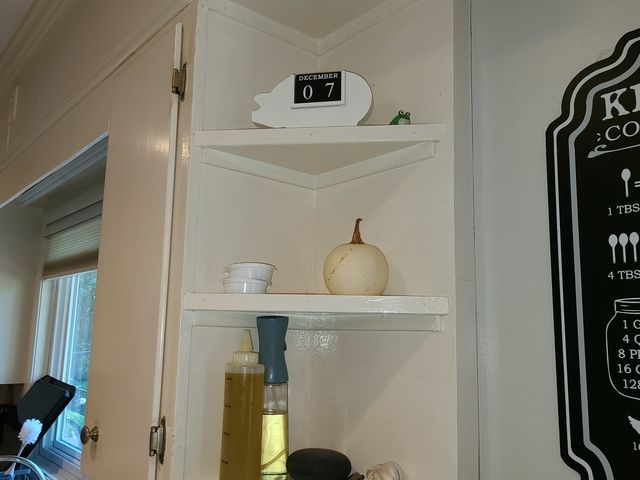 635 2nd Avenue, Dixon, IL 61021