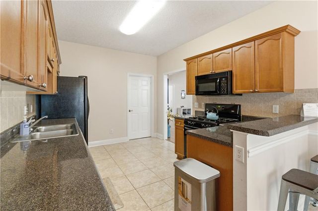 2510 Rosehill Circle, Lithia Springs, GA 30122