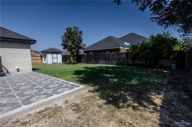 2002 W 42nd Street, Mission, TX 78573