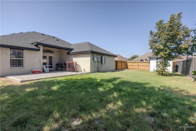 2002 W 42nd Street, Mission, TX 78573