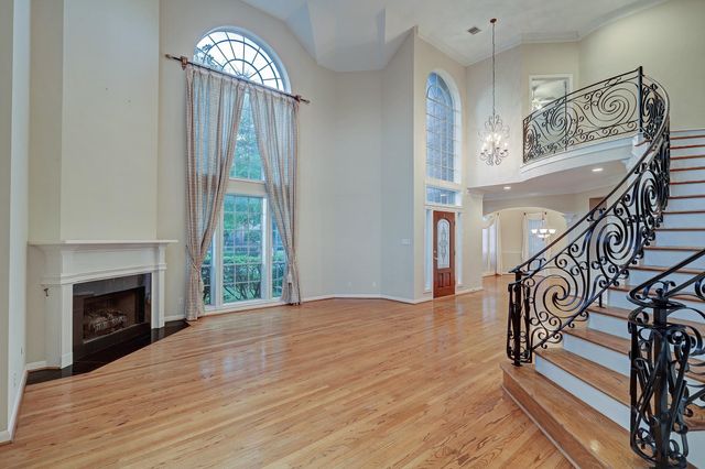 5365 Lampasas Street, Houston, TX 77056