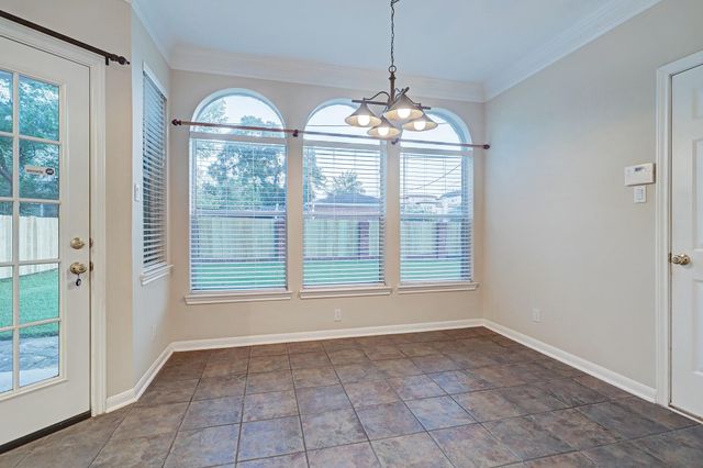 5365 Lampasas Street, Houston, TX 77056