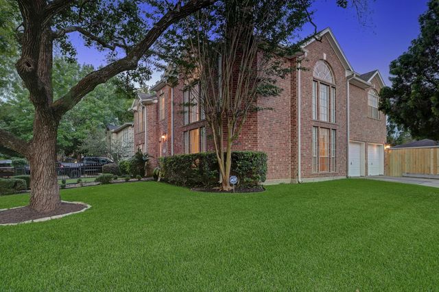 5365 Lampasas Street, Houston, TX 77056
