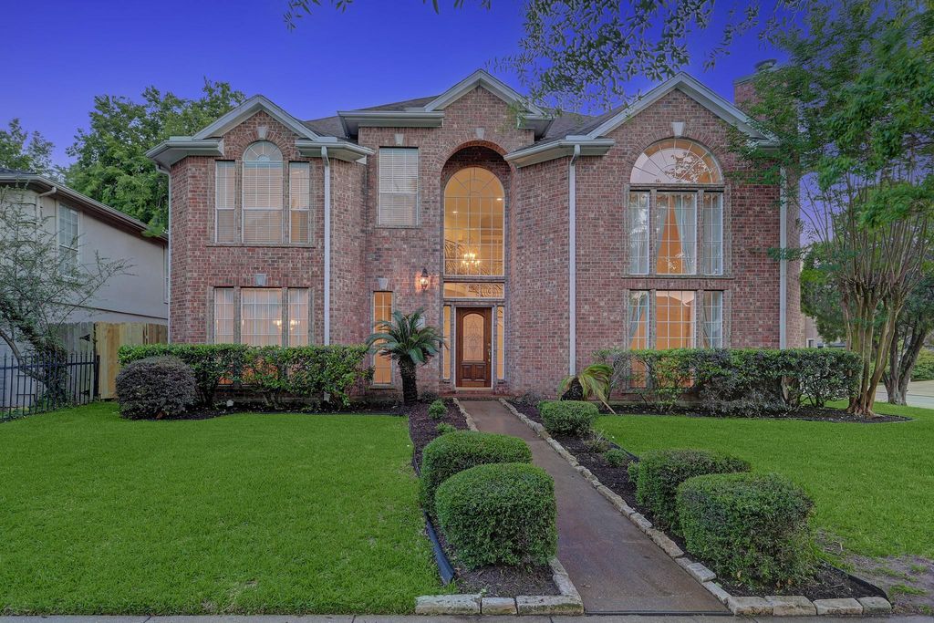 5365 Lampasas Street, Houston, TX 77056