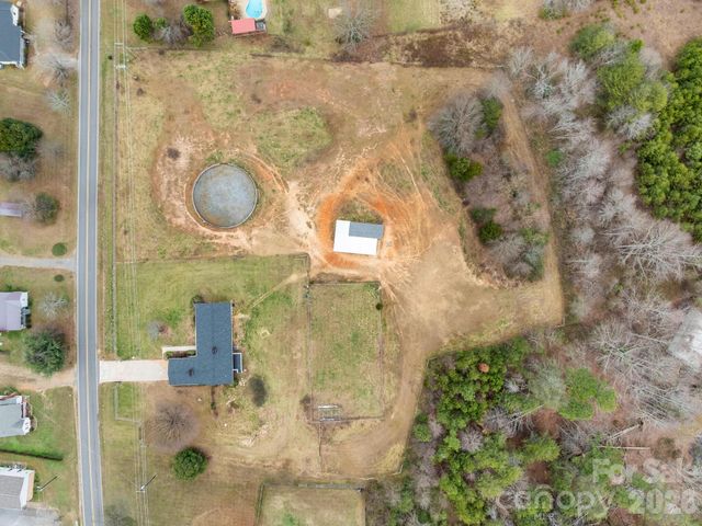 159 Big Island Road, Forest City, NC 28043