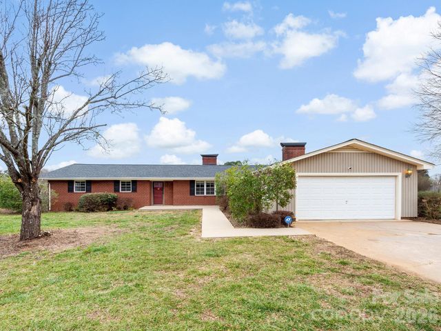 159 Big Island Road, Forest City, NC 28043