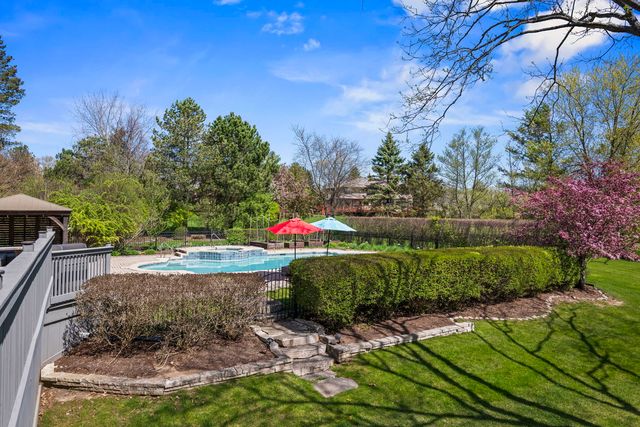 5892 Partridge Lane, Long Grove, IL 60047
