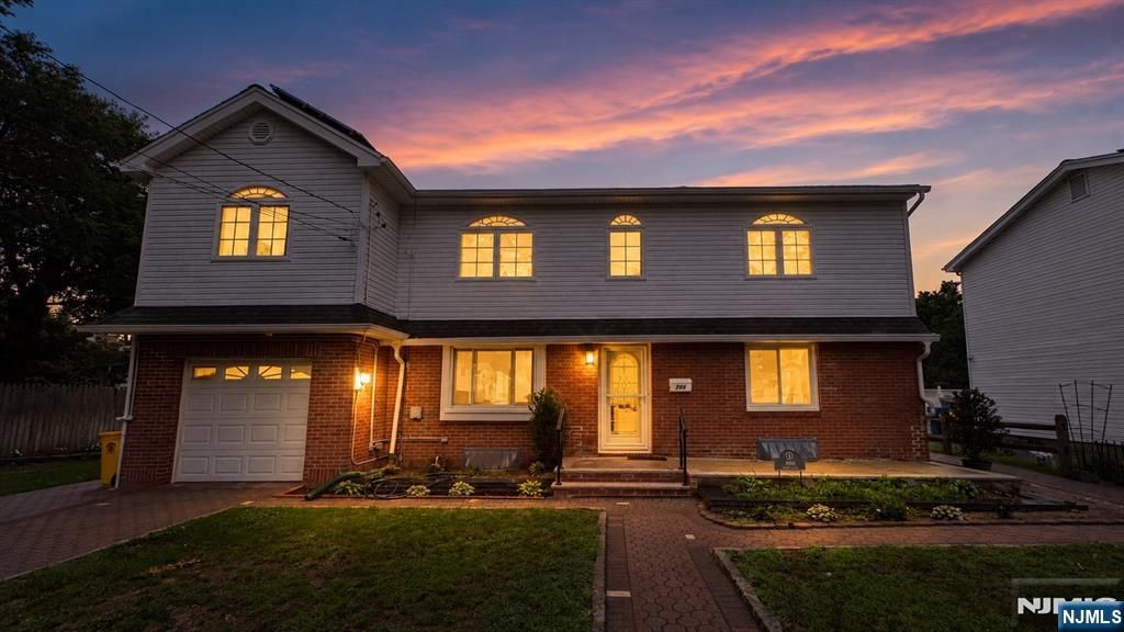 266 Hamilton Road, Teaneck, NJ 07666