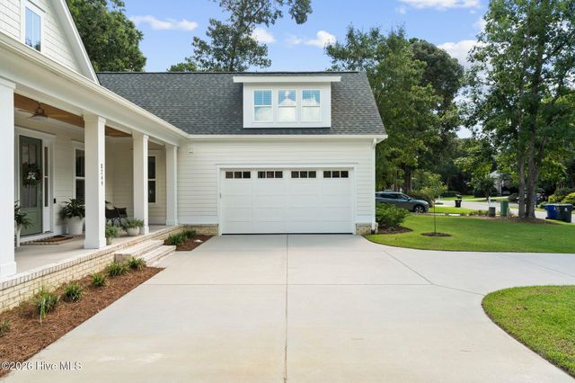 8249 Sage Valley Drive, Wilmington, NC 28411