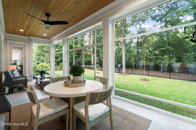 8249 Sage Valley Drive, Wilmington, NC 28411