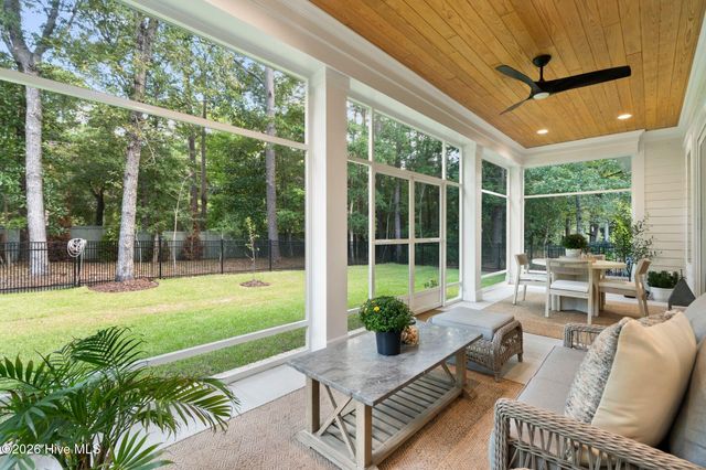 8249 Sage Valley Drive, Wilmington, NC 28411