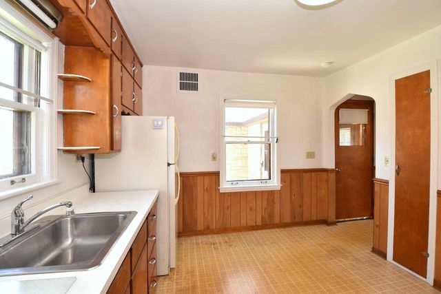 12814 W Hampton AVENUE, Butler, WI 53007
