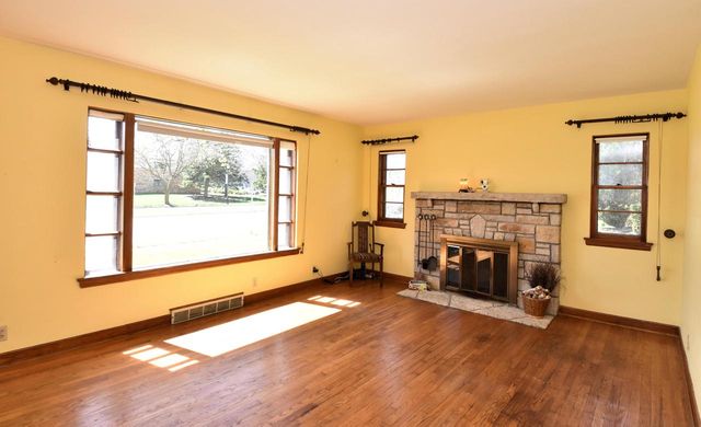 12814 W Hampton AVENUE, Butler, WI 53007