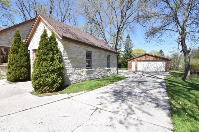 12814 W Hampton AVENUE, Butler, WI 53007