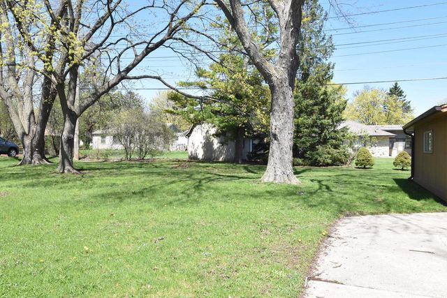 12814 W Hampton AVENUE, Butler, WI 53007