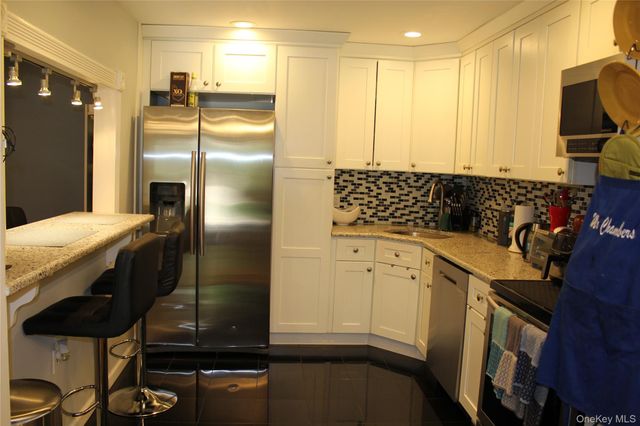 1 Secora B19, Monsey, NY 10952