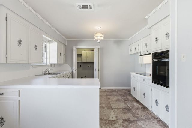 7922 Illinois Street, Little Rock, AR 72227