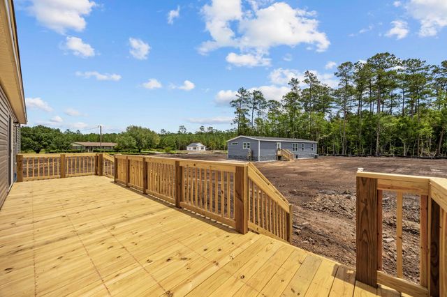 1335 Rabbit Ln., Conway, SC 29526
