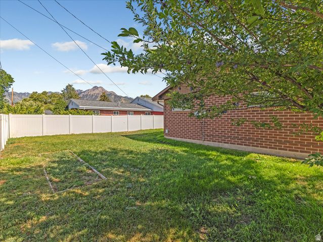 1445 E 4230 S, Millcreek, UT 84124