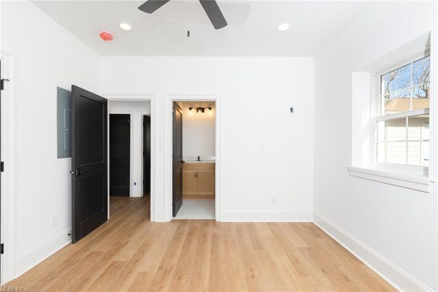 3200 Holly Rd Apt 201, Virginia Beach, VA 23451