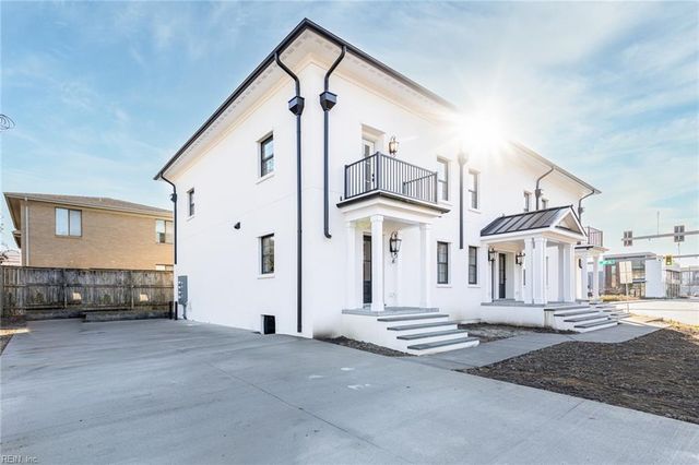 3200 Holly Rd Apt 201, Virginia Beach, VA 23451