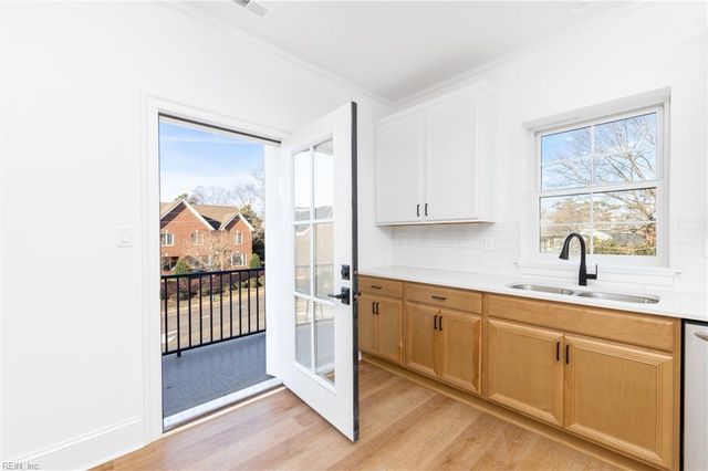 3200 Holly Rd Apt 201, Virginia Beach, VA 23451