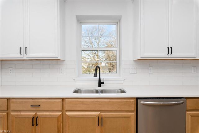 3200 Holly Rd Apt 201, Virginia Beach, VA 23451