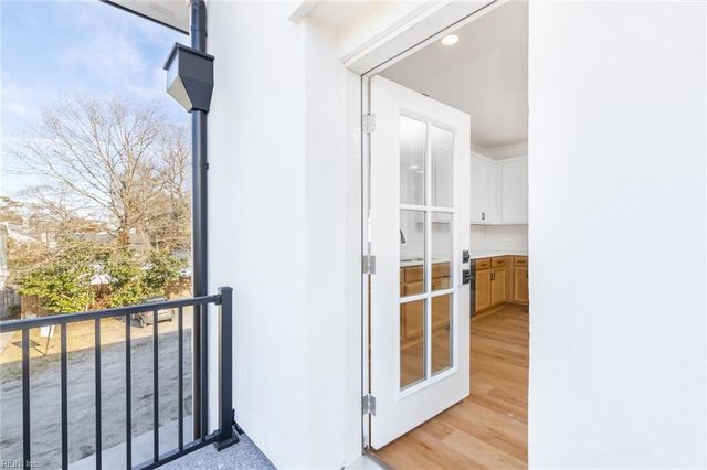 3200 Holly Rd Apt 201, Virginia Beach, VA 23451