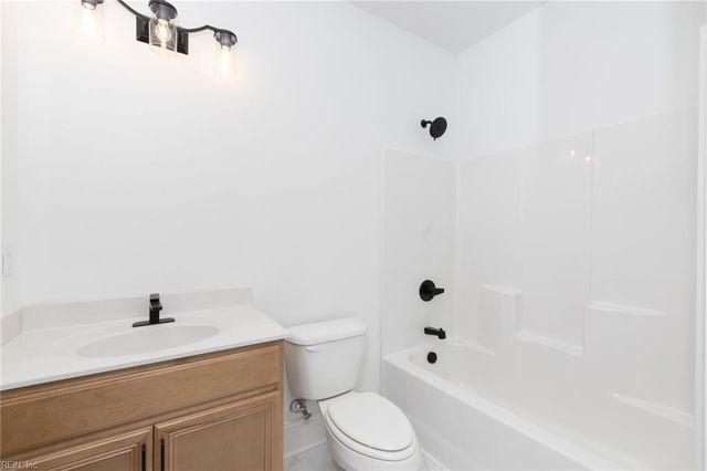 3200 Holly Rd Apt 201, Virginia Beach, VA 23451