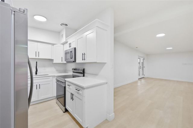 2817 TOURAINE AVENUE, Orlando, FL 32812