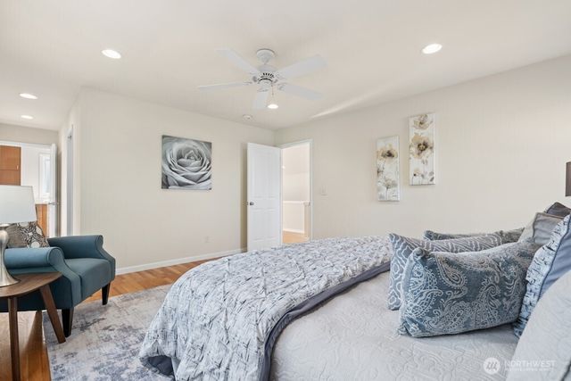 5720 59th Avenue NE, Seattle, WA 98105