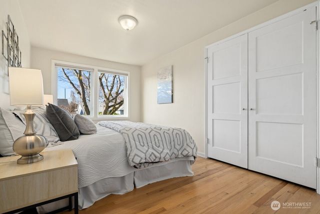 5720 59th Avenue NE, Seattle, WA 98105