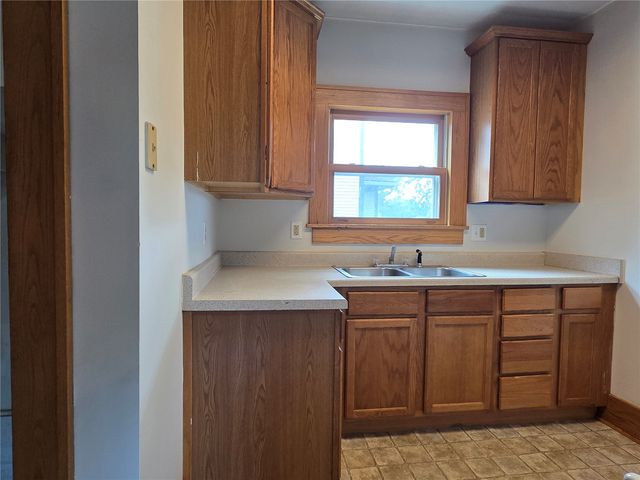 1738 Higley Avenue SE, Cedar Rapids, IA 52403