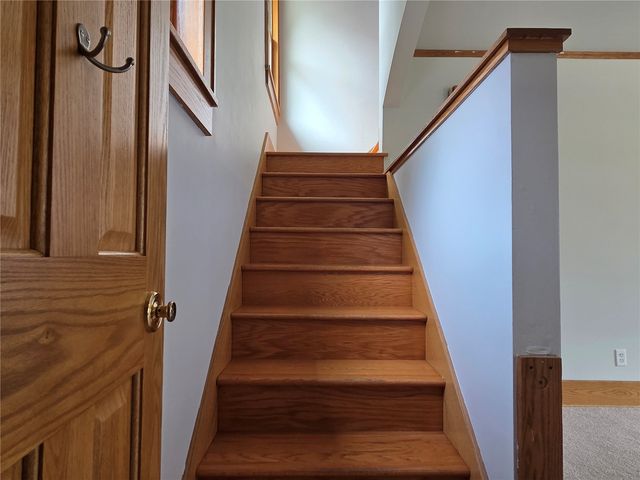 1738 Higley Avenue SE, Cedar Rapids, IA 52403