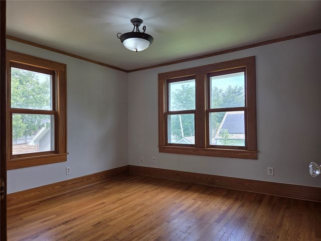 1738 Higley Avenue SE, Cedar Rapids, IA 52403