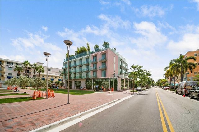 200 NE 2nd Ave 304, Delray Beach, FL 33444