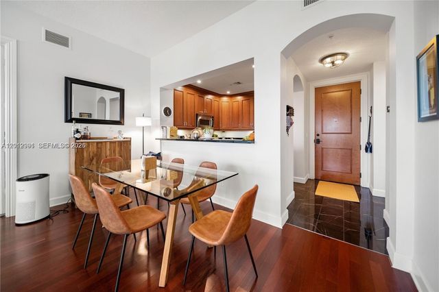 200 NE 2nd Ave 304, Delray Beach, FL 33444