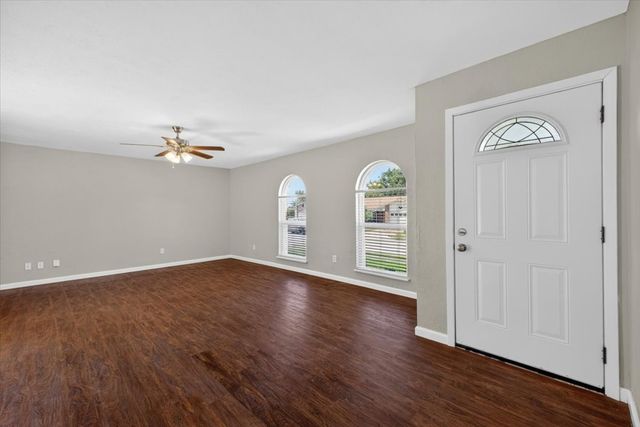 4121 Blue Flag Lane, Fort Worth, TX 76137