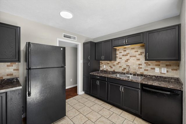 4121 Blue Flag Lane, Fort Worth, TX 76137