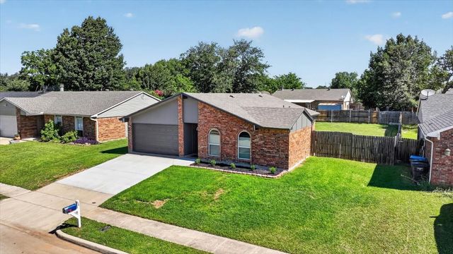 4121 Blue Flag Lane, Fort Worth, TX 76137