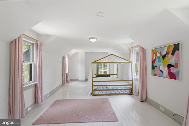 58 CENTER HILL RD, Upper Black Eddy, PA 18972