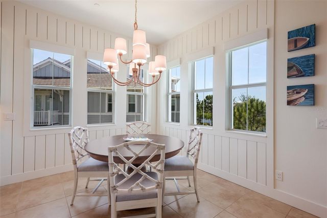 258 SAPPHIRE LAKE DRIVE 202, Bradenton, FL 34209