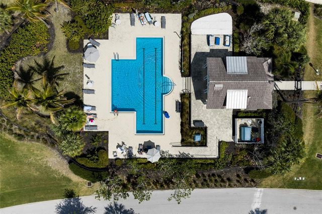 258 SAPPHIRE LAKE DRIVE 202, Bradenton, FL 34209